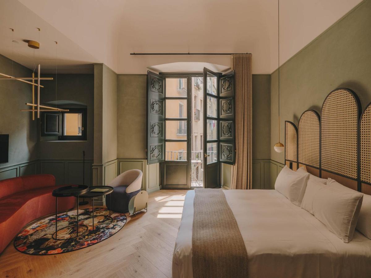 Hotel Palau Fugit Жирона Экстерьер фото